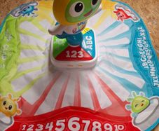 Fisher price Baby light dance mat