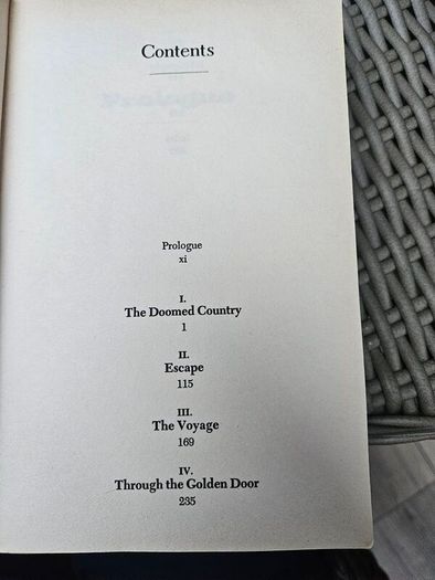 Ireland 1846-1847. Prelude To Hatred. By Thomas Gallagher. Paperback In Good Condition.  See Photos For Same.