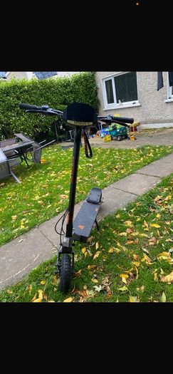 Electric scooter