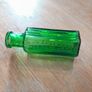 Antique Miniature Green Glass Poison Bottle. Victorian 1/2 oz Size (70mm) NOT TO BE TAKEN. Image 8