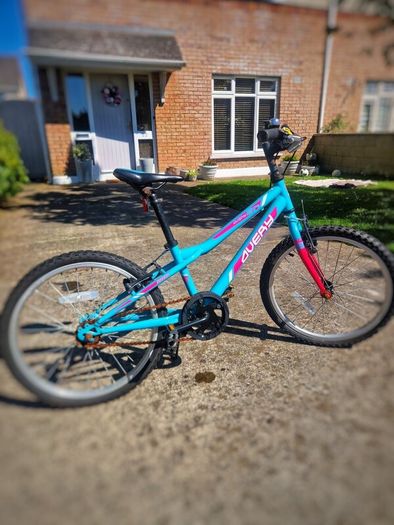 Girl's bike