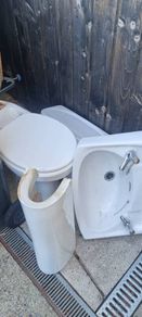 Toilet Hand-basin & Shower tray