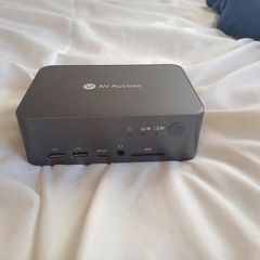 KVM laptop and desktop switch