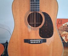 Martin D28 Street Legend