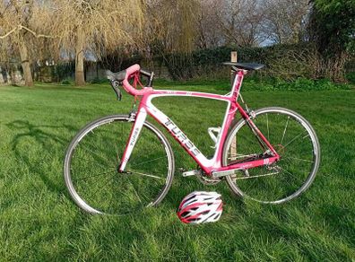 Turas RR1.0 carbon bike