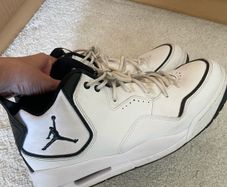 Jordan Trainers
