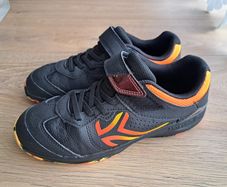 LIKE NEW 38 (UK 5) Kids' Tennis Shoes Decathlon