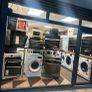 New Display model ceramic and solid plate cookers Image 3