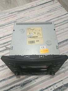 Hyundai radio