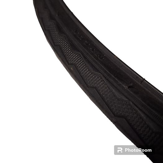 49944 GooD YeaR Bike Tyre 700 x 28C Road Tyre