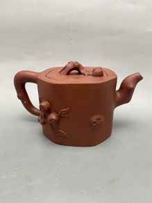 19th Century Yixing Chinese teapot made in the traditional style with red clay