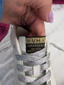 VH Runners Purchased in the US