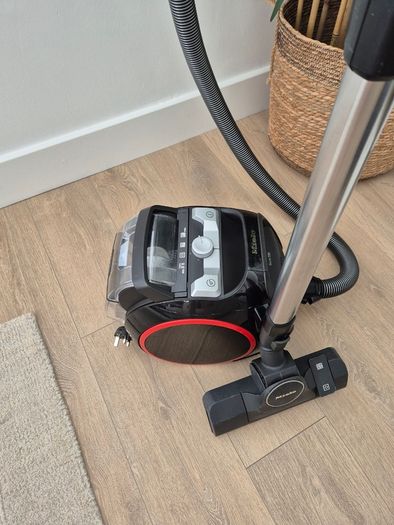 Hoover