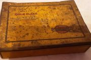 wills gold flake cigarette tin