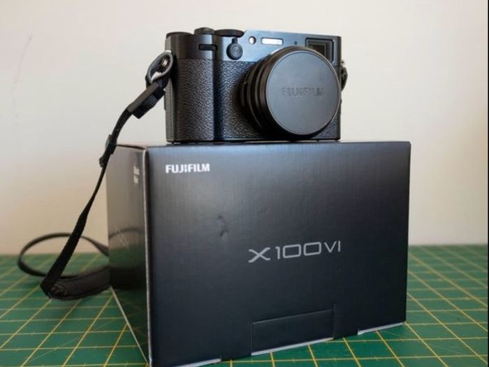 Fujifilm X100VI Black Digital camera