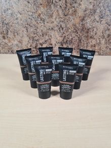Rimmel London Lasting Matte Foundation 601 Soft Chocolate  30ml X  9 Brand New Unused