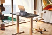 80 cm Electric Standing Desk Adjustable Height, 4 Memory Height Settings, Sit Stand Up Desk for Home Office &amp; Computer Workstation,Black and Gold Frame
