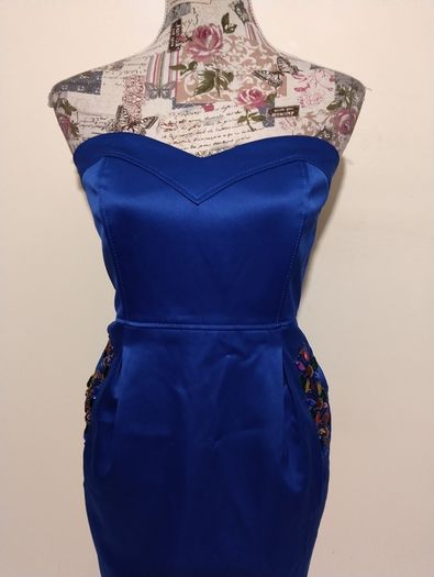 Beautiful Occasion Dress with pockets