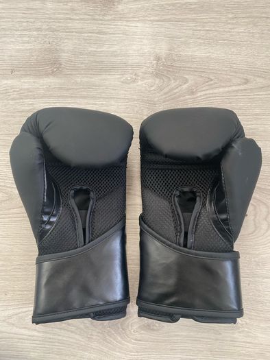 Boxing  gloves 8oz Elite