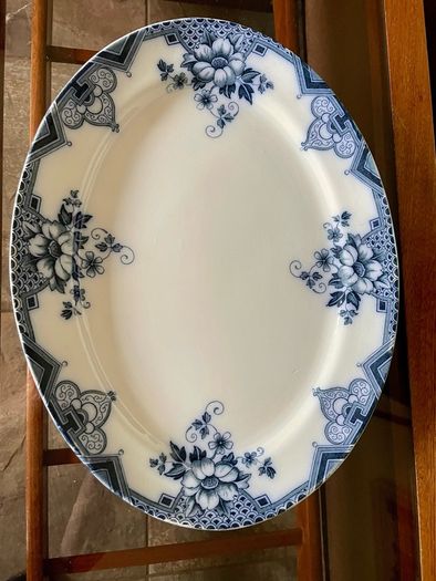 Antique Art Deco Cambridge Pattern Oval Serving Platter Meat Platter Hollinshead & Kirkham England ca 1910