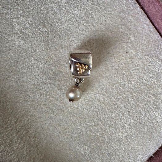 Pandora dangle pearl and 14k gold grapevine charm in great condition