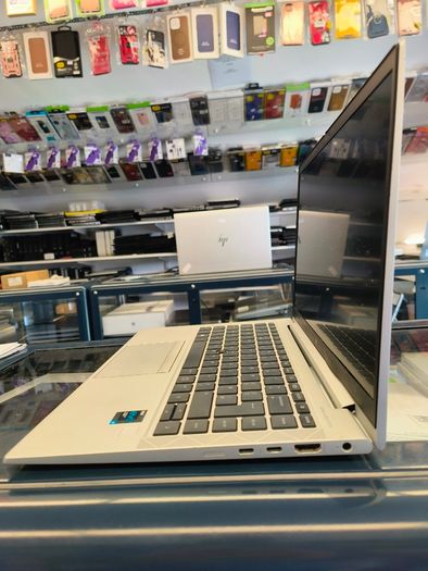 HP Elitebook 840 G8 Aero Laptop i7-1165G7 (11th Gen)16GB RAM, 1TB SSD, Windows 11 Pro, 14" FHD