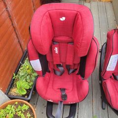 (New 220 Euros each ) 2 xJoie Baby seats and 1 ISOFIX Base