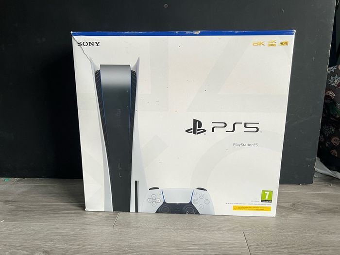 PS5 Disc Version Console Only - Firmware 13.6 - Box Included