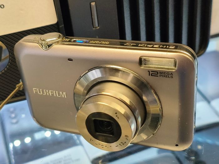 Fujifilm Digital Camera FinePix JV100 12.0MP 3X Zoom Grey