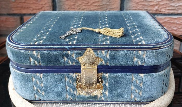 Vintage Italian Jewellery Box