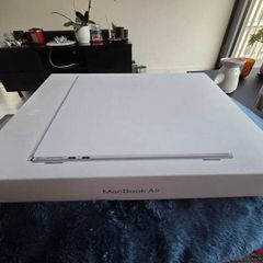 MacBook Air M4