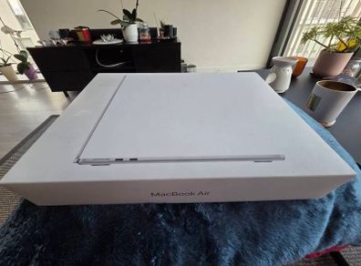 MacBook Air M4
