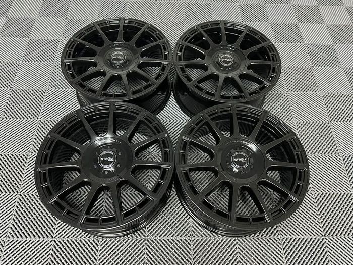 20" Inch VS-F11 Strom wheels Ford Transit Custom Van 5X160 Centre Bore 65.1 Gloss Black