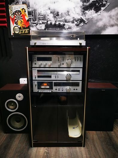 Vintage Toshiba separates with Toshiba speakers