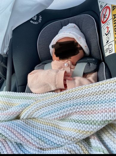 Maxi Cosi Coral Car seat and isofix. READY TO USE