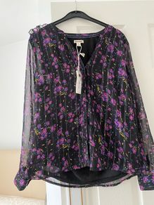 Stunning ladies blouse brand new with tags