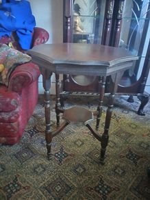Table with Castors