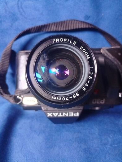 Vintage Pentax P30 35mm Film SLR Camera with 35-70mm Zoom Lens