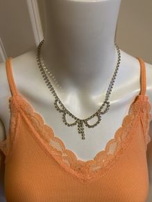 Sparkling silver tone necklace