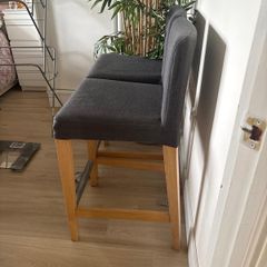 Bar stool
