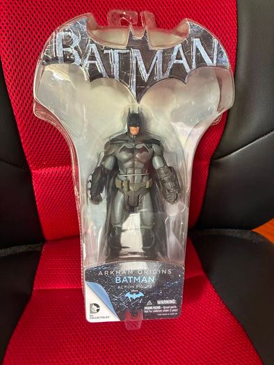 Batman Arkham Origins Figure New