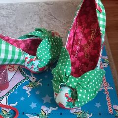 Irregular Choice Style Green Gingham Heels Size 4
