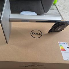 Dell monitor 2425HE with stand