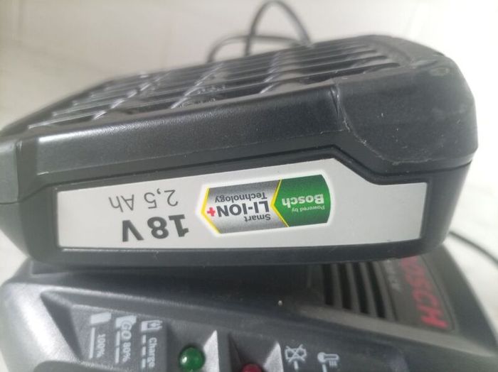 Bosch Battery Charger Al 1830 Cv