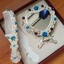 NEW - Ornamental Comb and Mirror gift box set Image 5