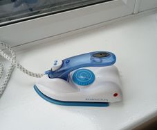 travel iron