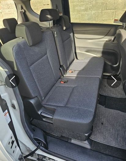 Toyota Sienta 2016 Automatic 7 seats