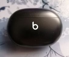 Beats Studio Buds