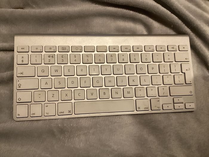 Apple keyboard