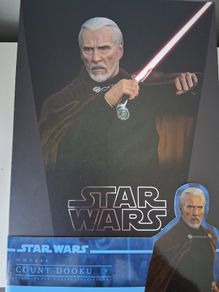 Hot Toy  - Hot Toys Star Wars Attack Of The Clones Count Dooku
